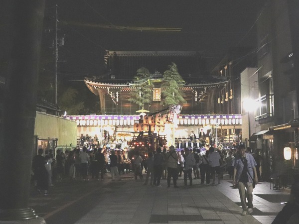 25-12-03-18-04-57-956_deco