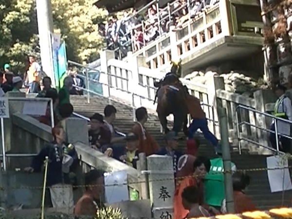 19-08-23-23-12-31-207_deco