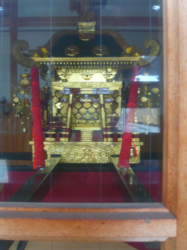 18-03-01-16-49-18-490_deco