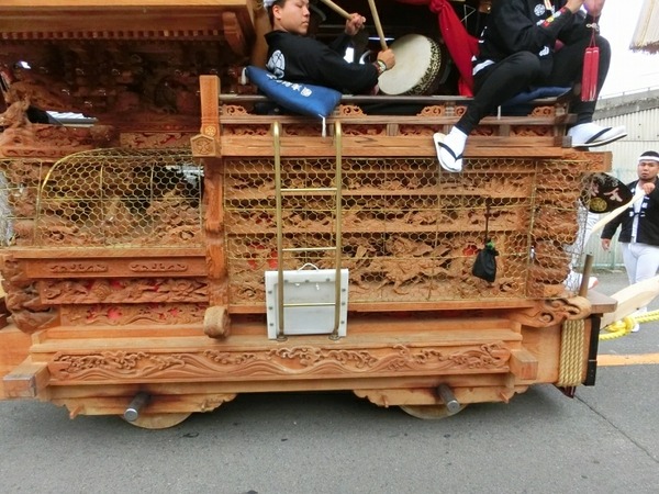 [画像:90d2ec60-s.jpg]