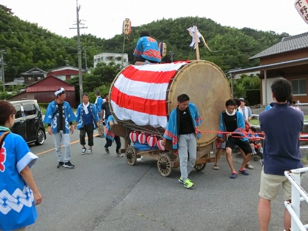 [画像:9afd5810-s.jpg]