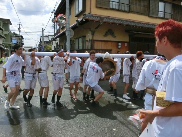 [画像:9b4aab8f-s.jpg]