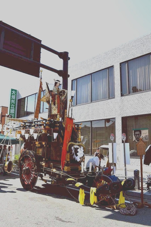 25-11-12-19-39-48-930_deco