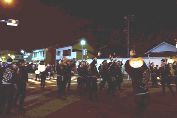 25-12-06-02-40-31-233_deco