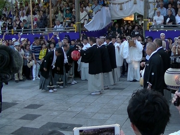 20-06-24-00-22-34-585_deco