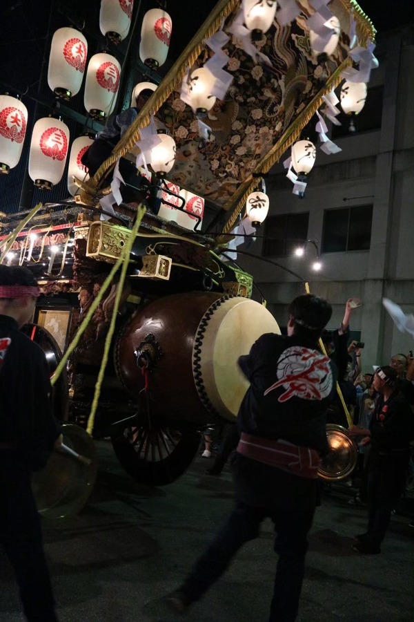 line_320873723101604