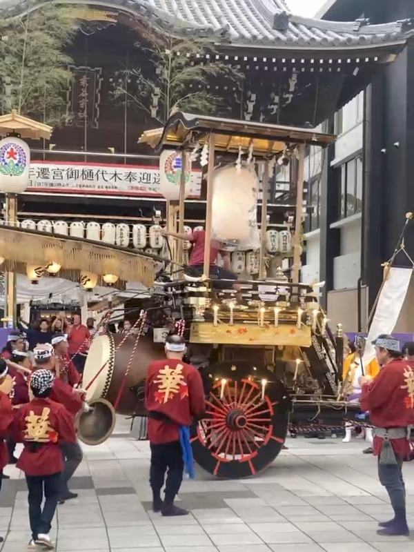 25-08-28-22-42-55-557_deco