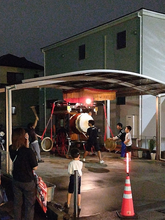 25-12-16-02-16-33-070_deco