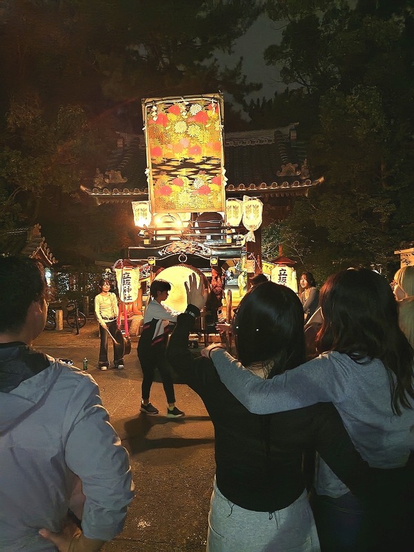 25-12-17-02-53-09-522_deco