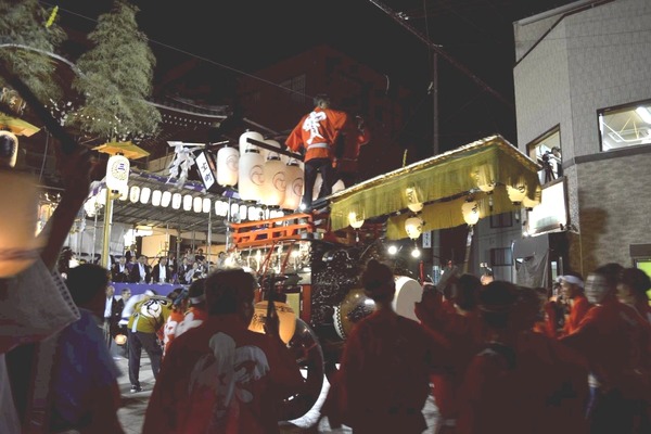 25-12-06-03-54-36-925_deco