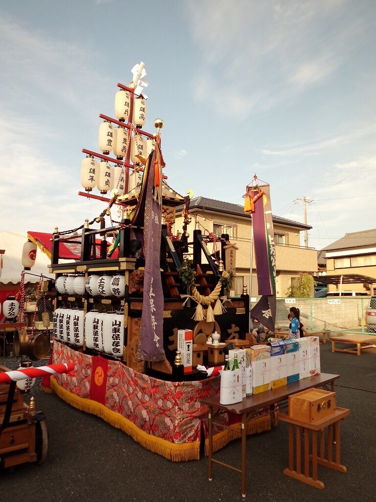 祭車紹介 菰野町 藩祖土方公山車保存会 神社前2f特設祭事場