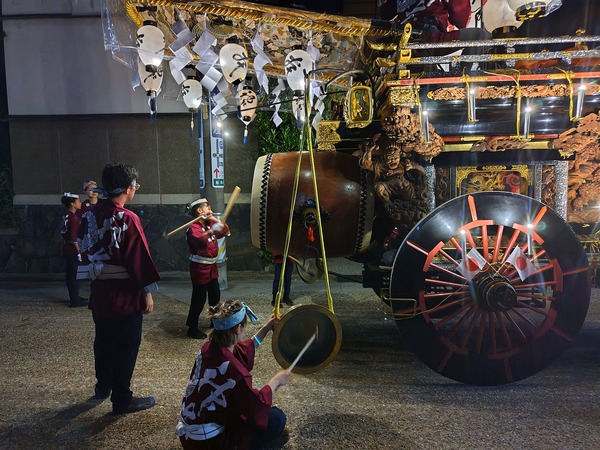 mitenef1e98bdc-d2cc-4ec5-8e09-4aafce62bed1