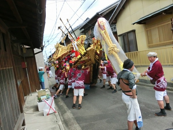 [画像:d9320d64-s.jpg]