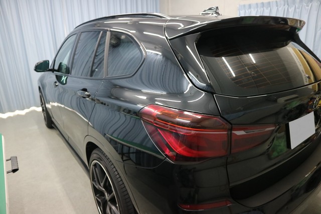 Bmw X1 カーフィルム施工 重ね貼り 東京都 渋谷区 カーディテイリングショップ K Mカーリフレッシュ