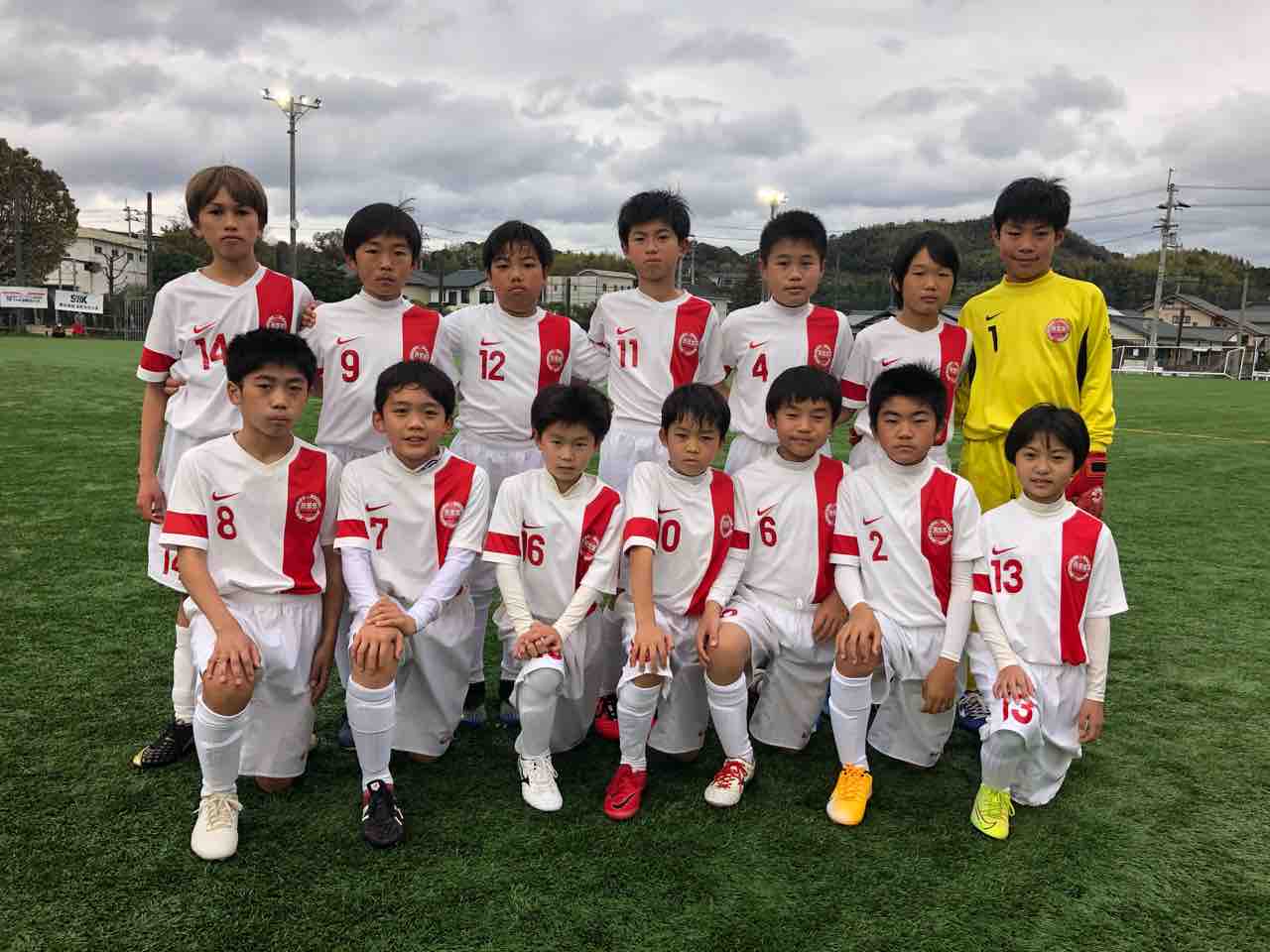 アイリスオーヤマ プレミアリーグ愛媛uー11 松山サッカースクール 美しく勝利せよ アイリスオーヤマ プレミアリーグ愛媛uー11 松山サッカースクール 美しく勝利せよ