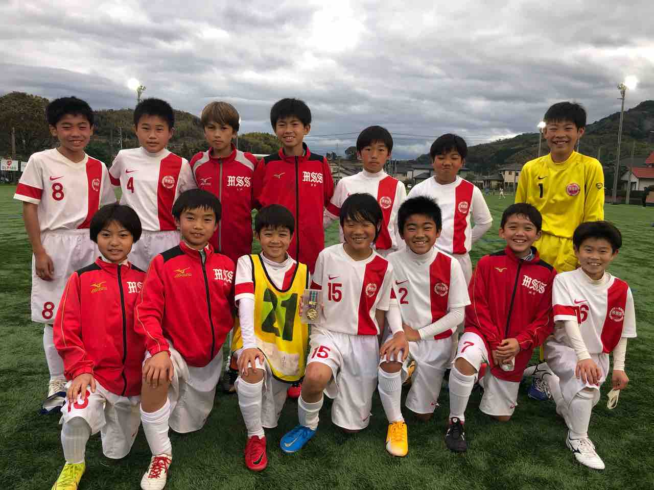 アイリスオーヤマ プレミアリーグ愛媛uー11 松山サッカースクール 美しく勝利せよ アイリスオーヤマ プレミアリーグ愛媛uー11 松山サッカースクール 美しく勝利せよ