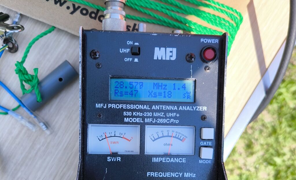 ロッドアンテナ による V 型 ダイポール : 無線が趣味 de JG1LMK