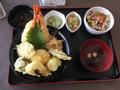 天久テラス,天丼,ランチ