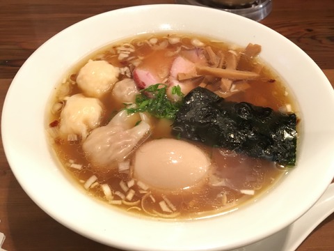 支那そば かでかる わんたんめん