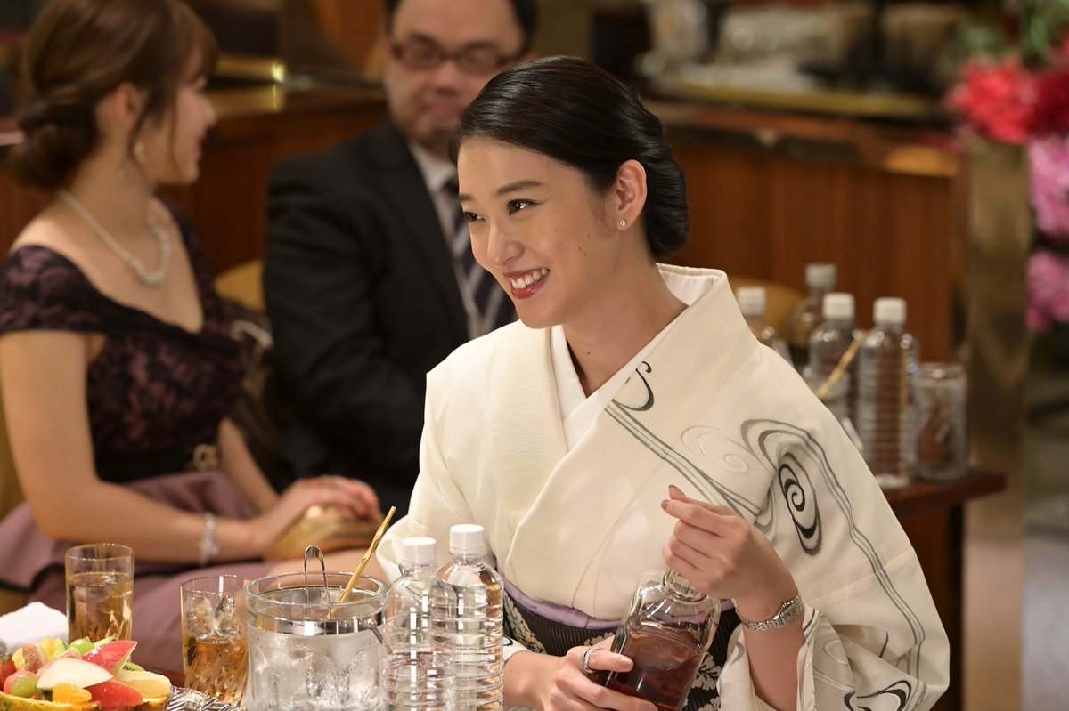 黒革の手帖 帰ってきた 元子 武井咲に称賛 貫禄すごい かっこいい まったり芸能日記 黒革の手帖 帰ってきた 元子 武井咲に称賛 貫禄すごい かっこいい まったり芸能日記