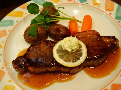 サービスデイのステーキランチ ニューミュンヘン南大使館 難波 ランチ おいしいもん食べよ サービスデイのステーキランチ ニューミュンヘン南大使館 難波 ランチ おいしいもん食べよ
