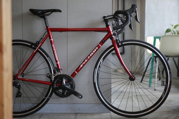 クロモリフレーム欲しいなぁと思って調べてたらメーカーの選択肢少ないのね ロードライフ