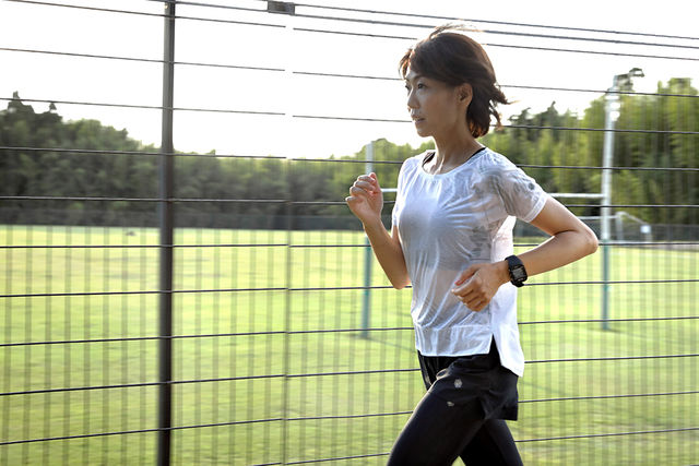 高橋尚子 一日に２０００回は腹筋してました ベストボディニュース