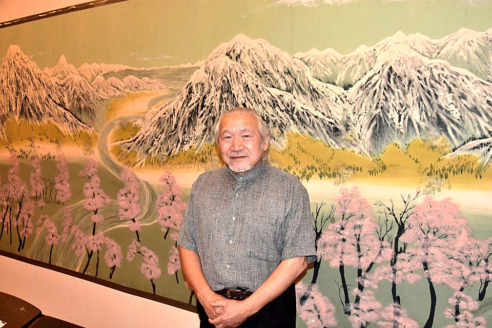 故郷の十日町市で個展（染色作家の村山雨景さん） : 日本の原風景