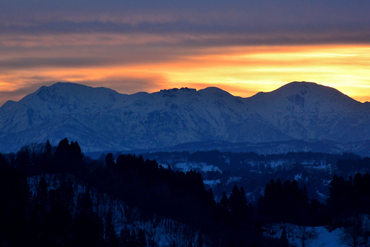 魚沼三山 新潟県 日本の原風景