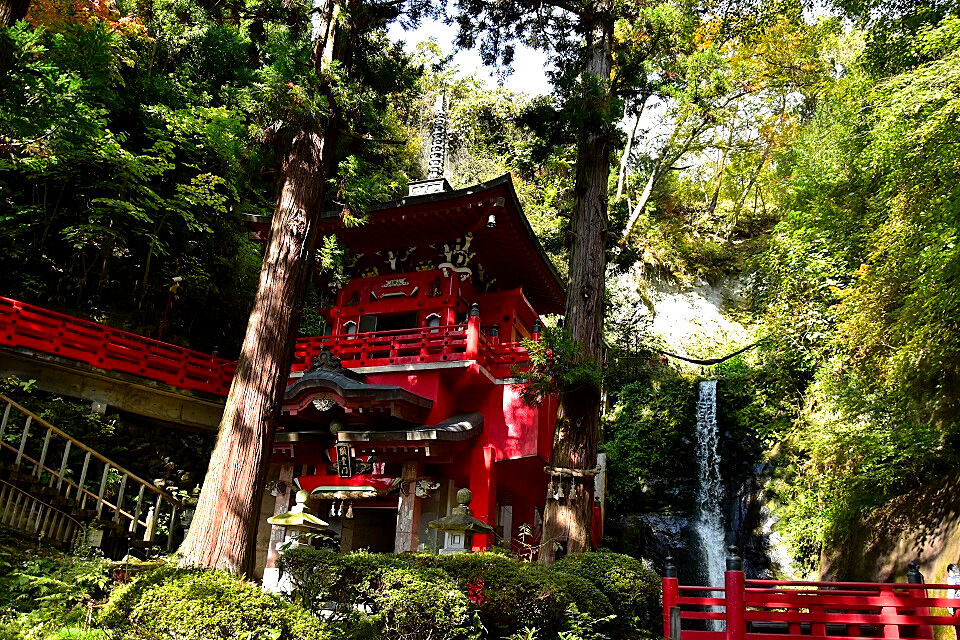 20年ぶりの御開帳中 福島市 中野不動尊 日本の原風景 20年ぶりの御開帳中 福島市 中野不動尊 日本の原風景