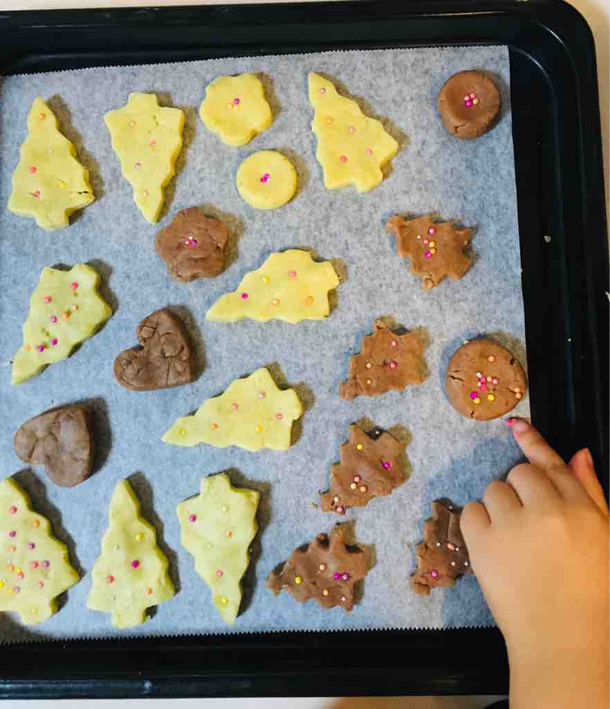 お料理 クリスマスクッキー作りました 子育て 親育て 絵日記 ほぼ4コマ たまに日々の暮らし