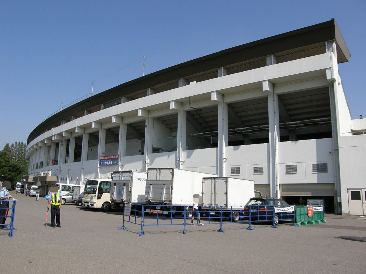 日本一役に立たないスタジアムガイド : 浦和駒場スタジアム