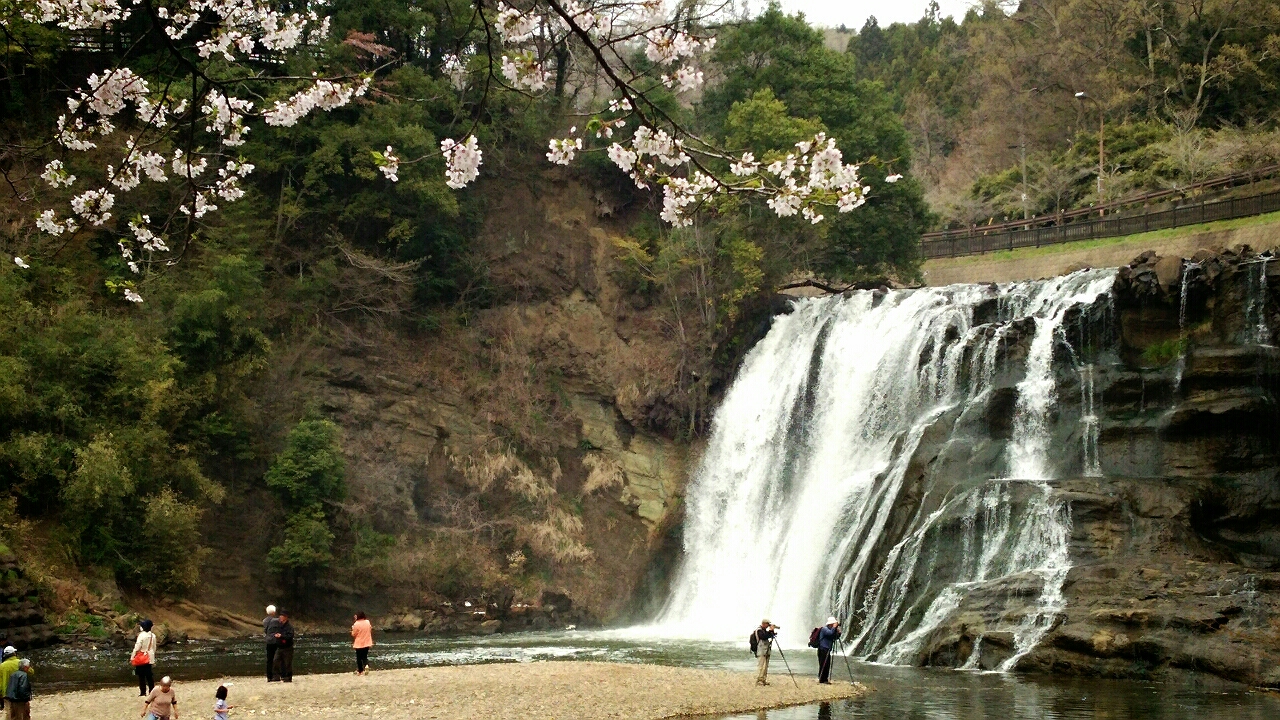 栃木県那須烏山市滝 龍門の滝 人生を最高に楽しみたい 栃木県那須烏山市滝 龍門の滝 人生を最高に楽しみたい