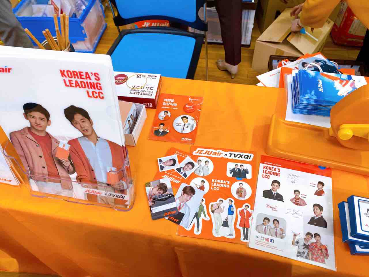 チェジュ航空、東方神起・ユノさんのオリジナルグッズを機内販売