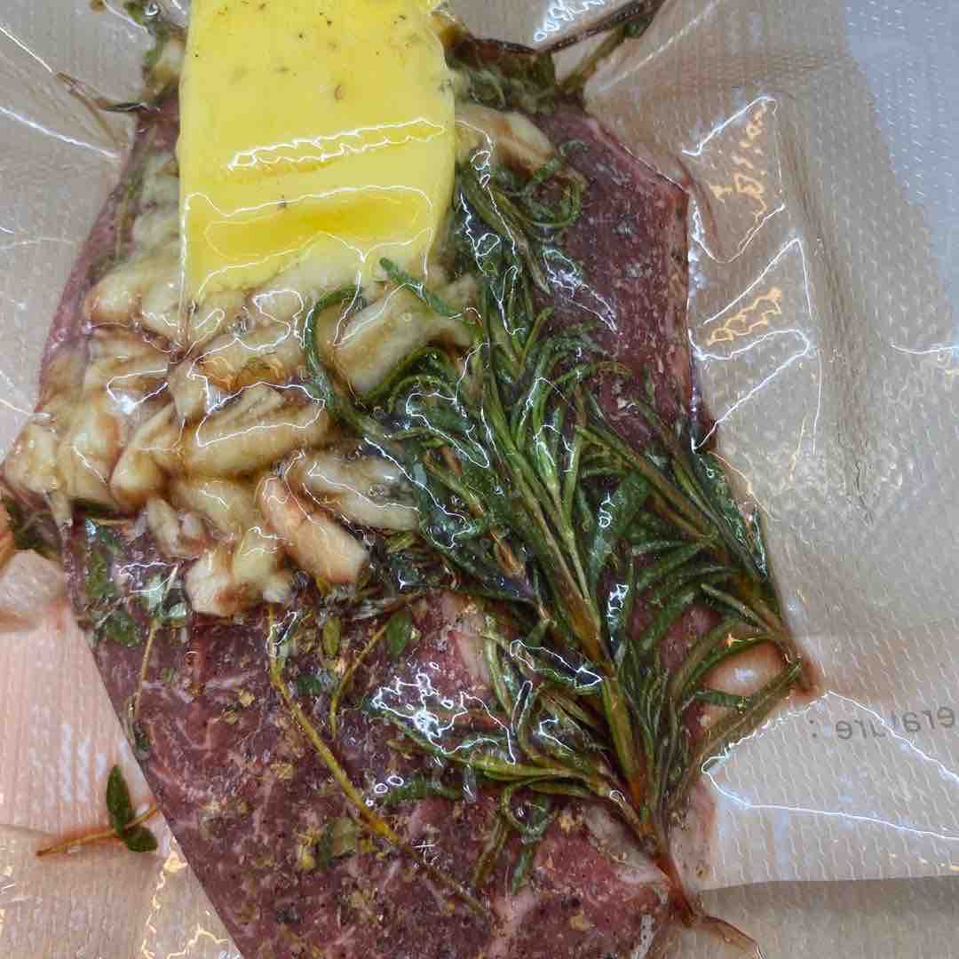 チャンミンig 昨日の夜は奥様とネトフリに夜食 まゆの自由時間