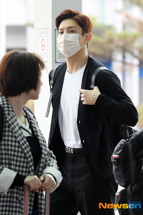 72D564EF-A259-4631-AB2C-679F427FB5AB