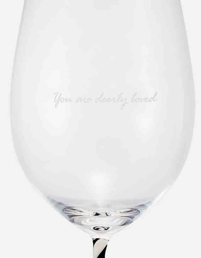 久々のご登場は限定ワイングラスの販売で まゆの自由時間