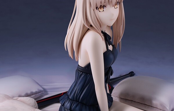 『フェイト/ステイナイト［HF］』セイバーオルタのえっちなベビードール姿のエロフィギュア！