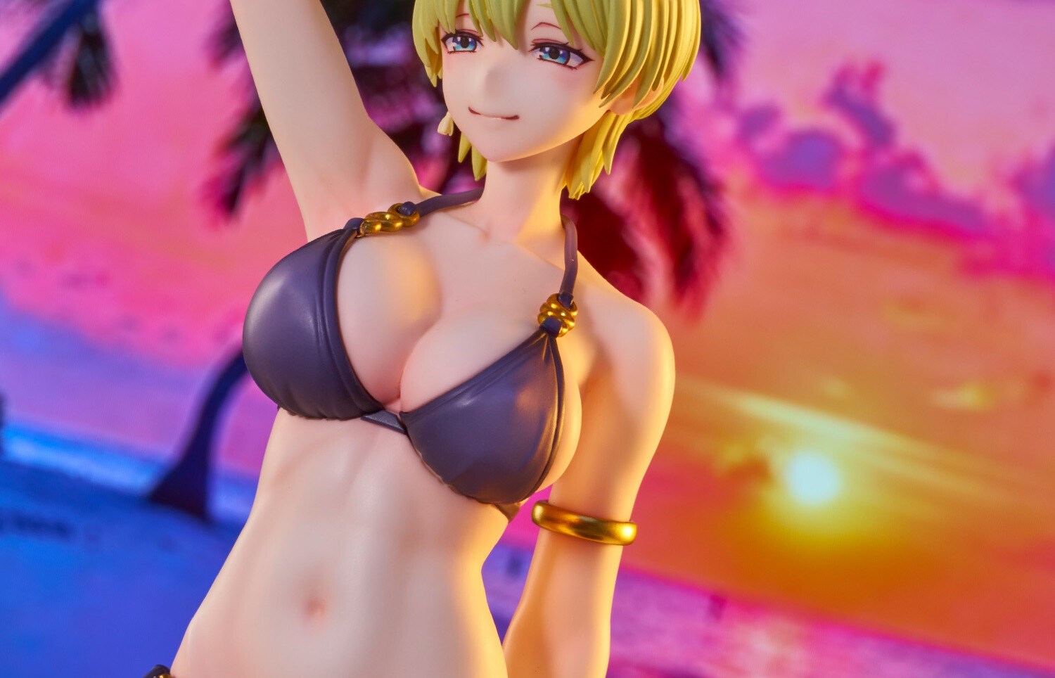 『魔都精兵のスレイブ』出雲天花のえっちなおっぱいのエロい水着姿のエロフィギュア！