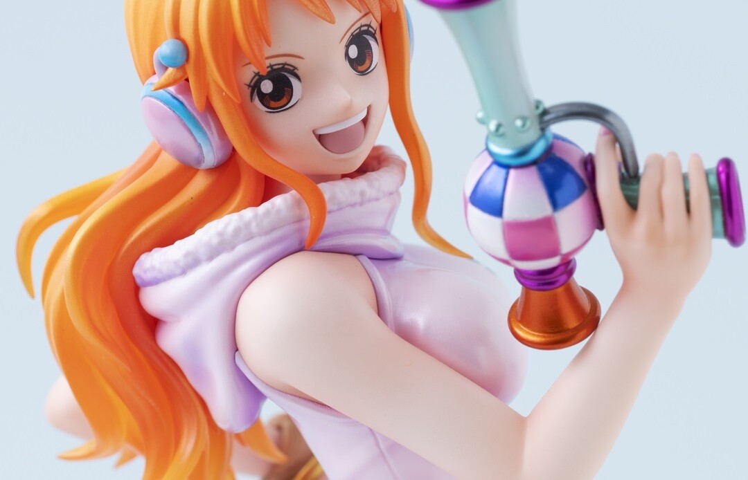 『ワンピース』ナミのエッグヘッド編でのえっちなムチムチ新衣装のエロフィギュア！