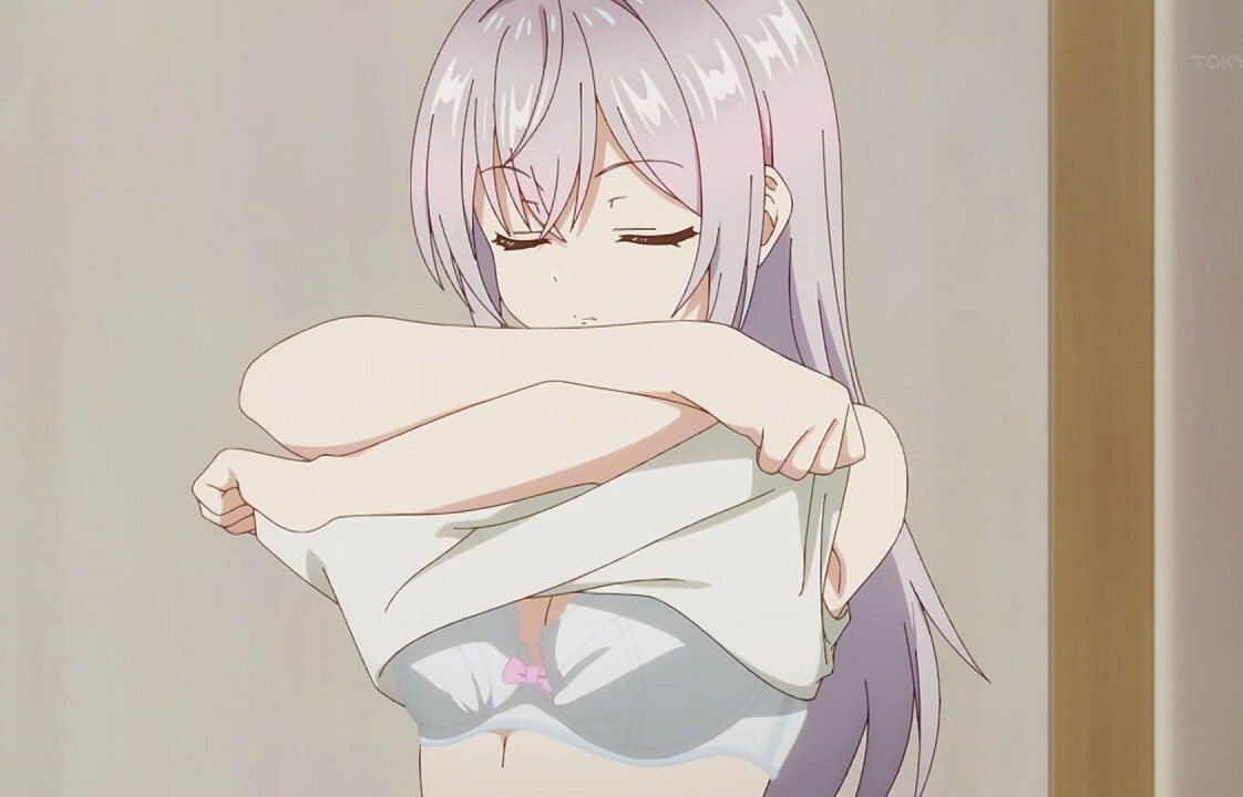 アニメ『時々ボソッとロシア語でデレる隣のアーリャさん』2話でエロい下着姿の着替えシーン