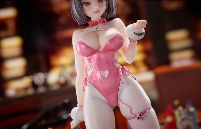 『勝利の女神：NIKKE』ミルクのえっちすぎるムチムチどエロバニー姿のエロフィギュア！