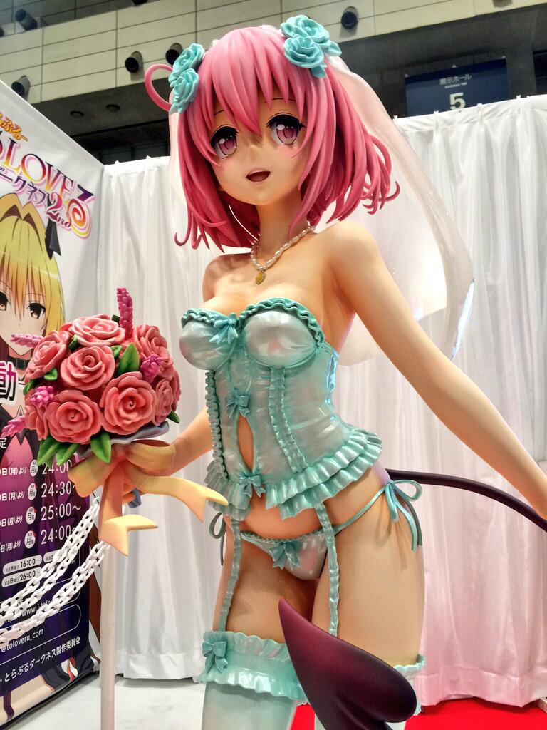 Toloveる モモの等身大でクオリティが高すぎてエロすぎるエロ下着姿のフィギュア チラシの裏でゲーム鈍報