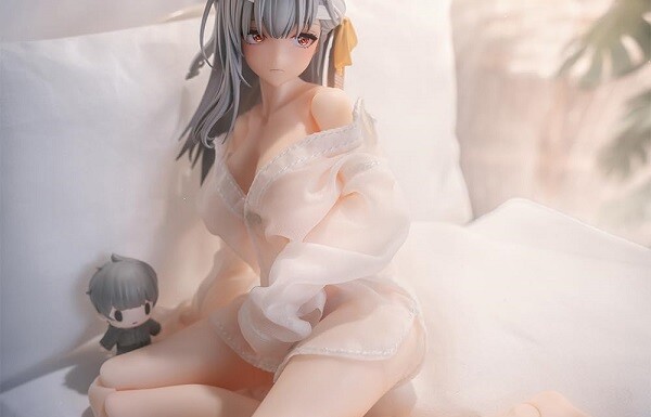 『勝利の女神：NIKKE』モダニアのエロスケスケ裸ワイシャツでエロポーズの可動フィギュア！