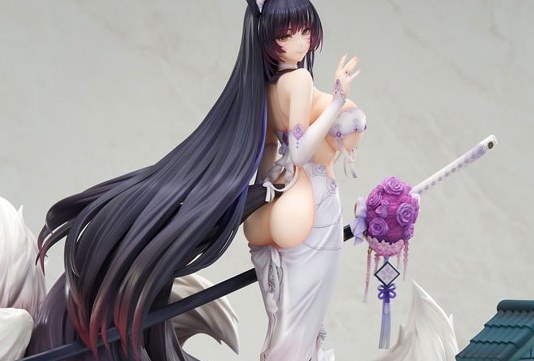 『アズールレーン』武蔵のお尻丸出しのドスケベウェディングドレスのエロフィギュア！