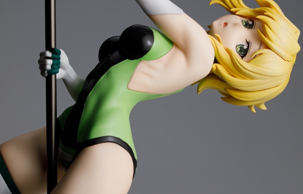 『戦姫絶唱シンフォギア』暁切歌のエロいギアインナー姿でポールダンス風のエロフィギュア