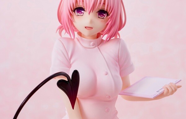 『ToLOVEる』モモのえっちすぎるムチムチおっぱいと太もものナース服姿のエロフィギュア！