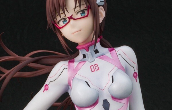 『シン・エヴァンゲリオン劇場版』マリのえっちな体のプラグスーツ姿のエロフィギュア！