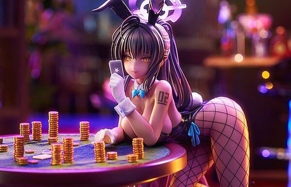 『ブルーアーカイブ』角楯カリンのエロすぎるムチムチお尻のバニー姿のエロフィギュア！