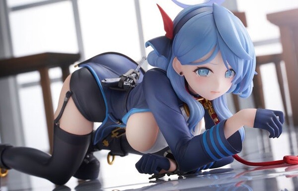 『ブルーアーカイブ』アコのえっちすぎる四つん這いで首輪が繋がれてるエロフィギュア！
